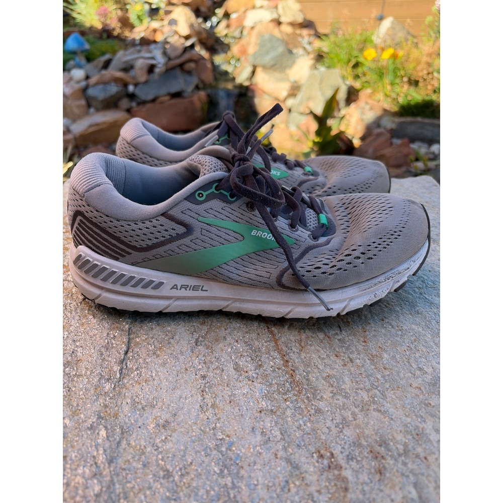 Brooks Ariel 20 Womens Running Shoes Grey Green Wide D 9.5 1203151D076